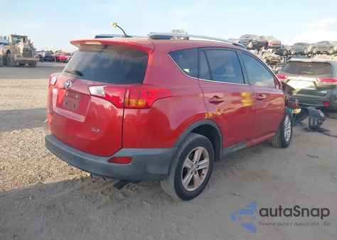 2014 Toyota Rav4 Xle z USA, uszkodzony, nr VIN JTMWFREV4EJ009917